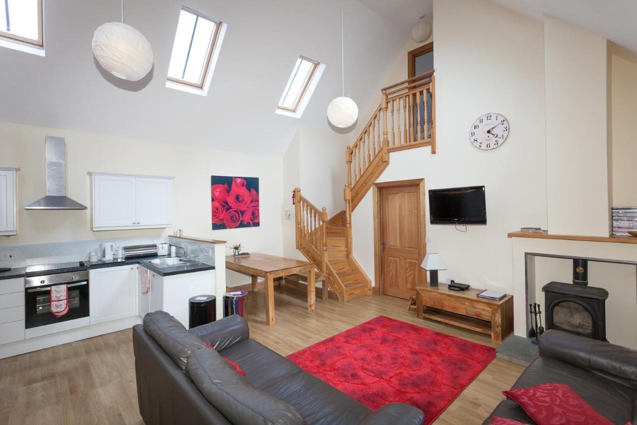Honeysuckle Cottage At Williamscraig Holiday Cottages Linlithgow Dış mekan fotoğraf